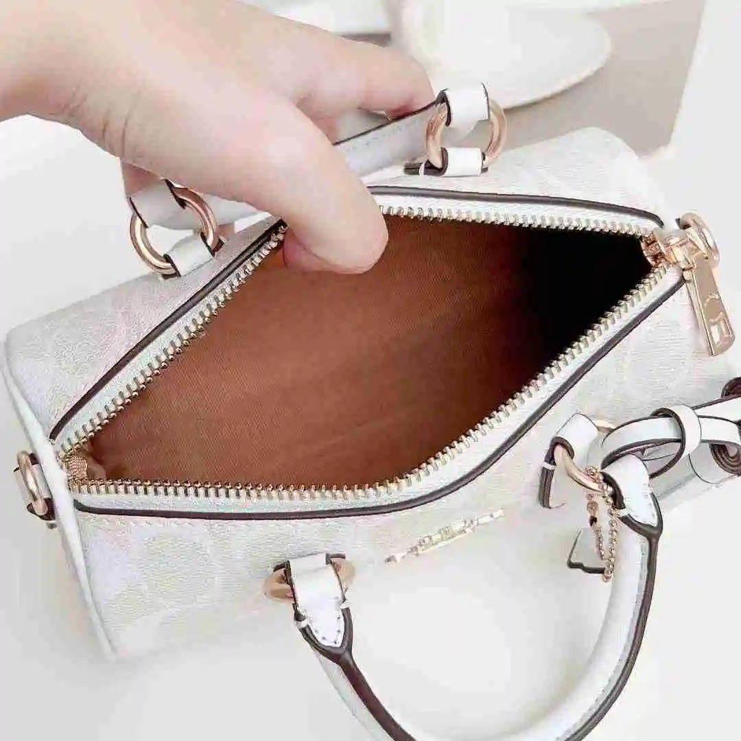 LO002550 (10).webp