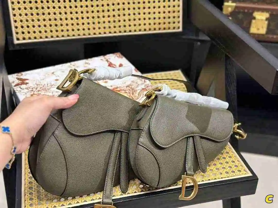 LO001550 (6).webp