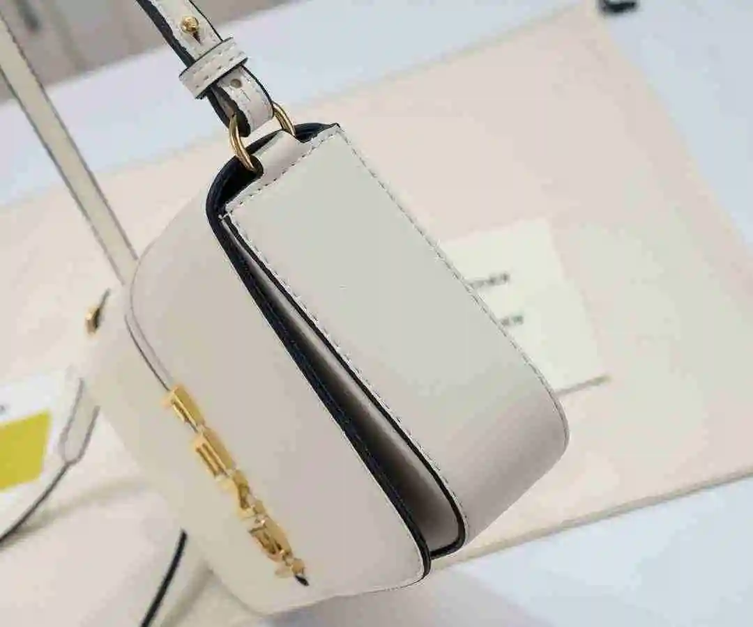 LK002250 (15).webp