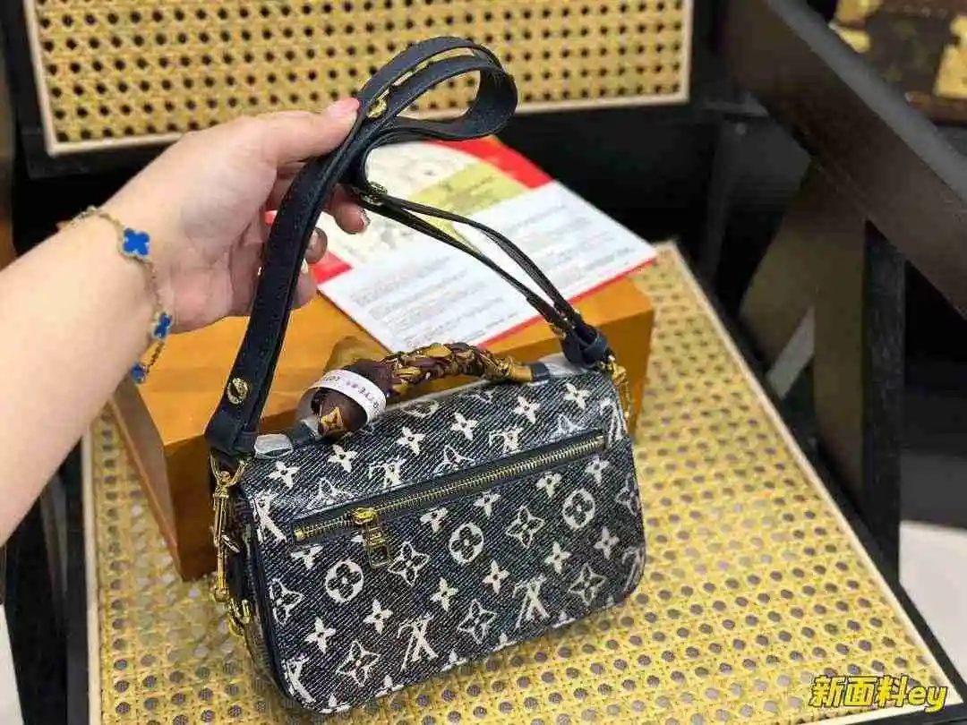 LK001750 (2).webp