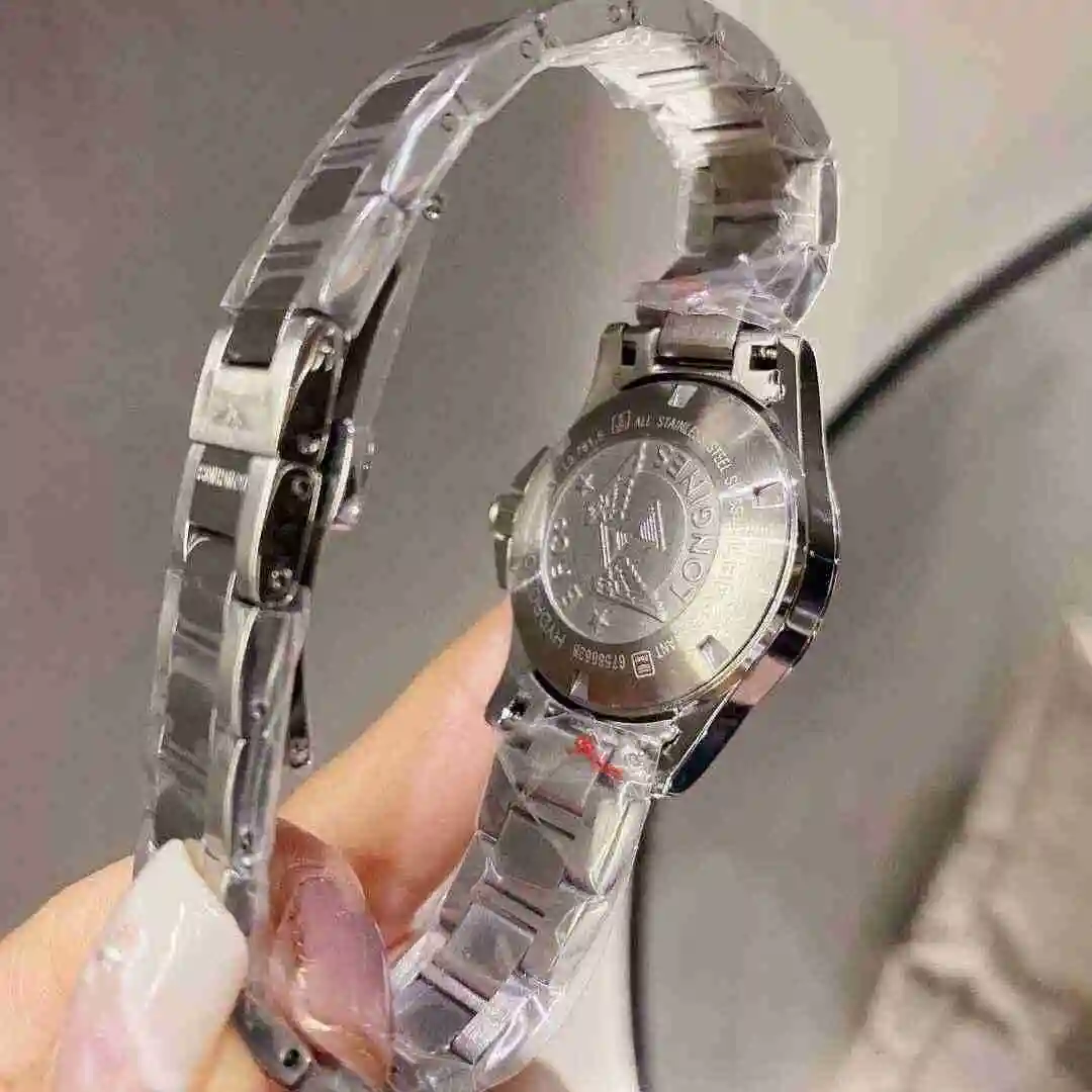 KK02550 (9).webp
