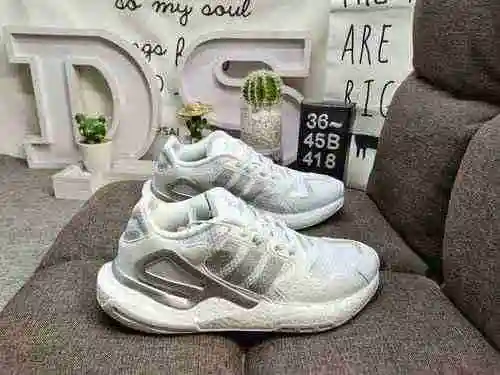 418D Company Class Nightwalker 2nd Generation Day JOGGER # Mesh upper with synthetic suede finish # 