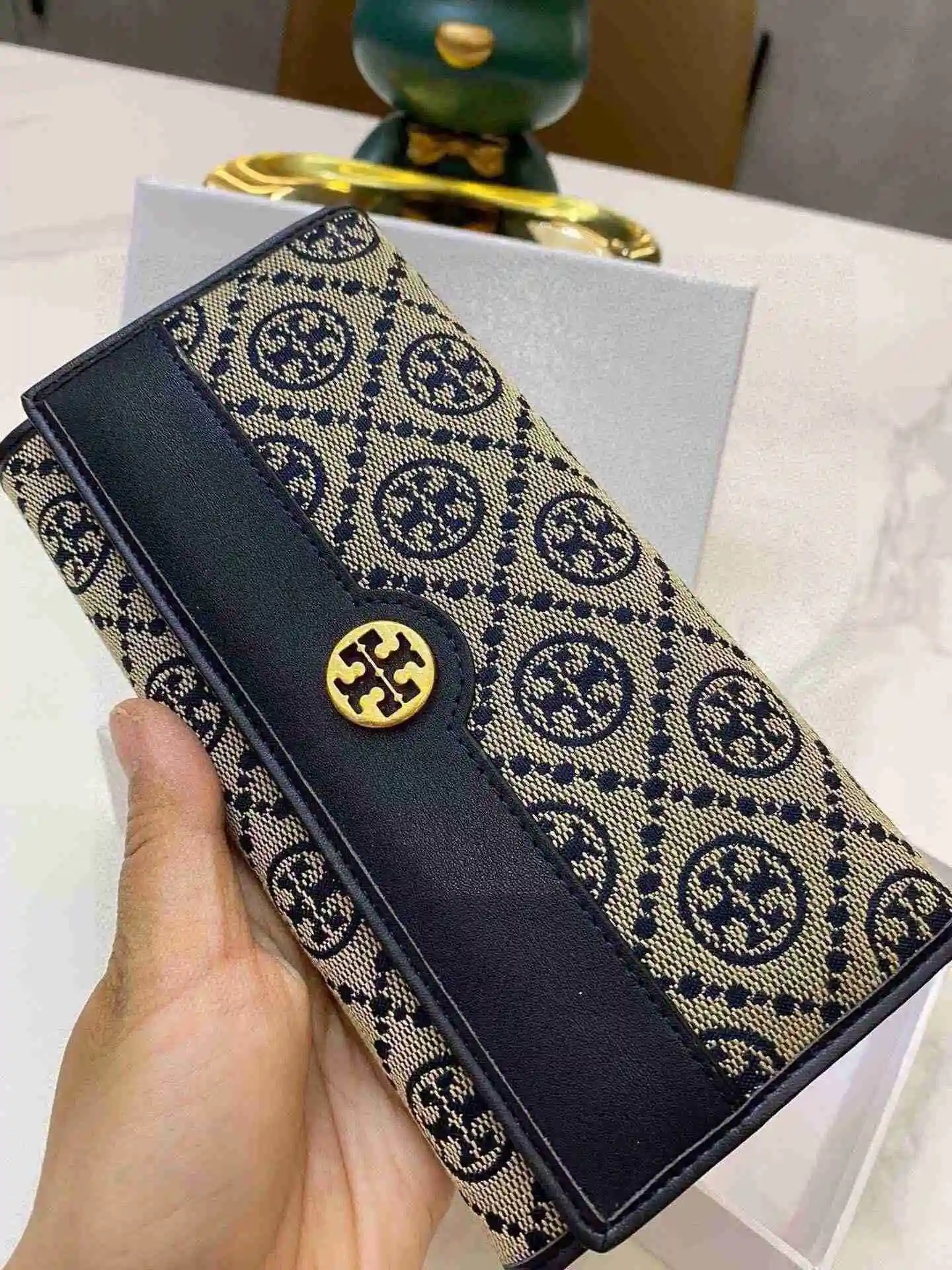 FD001050 (2).webp