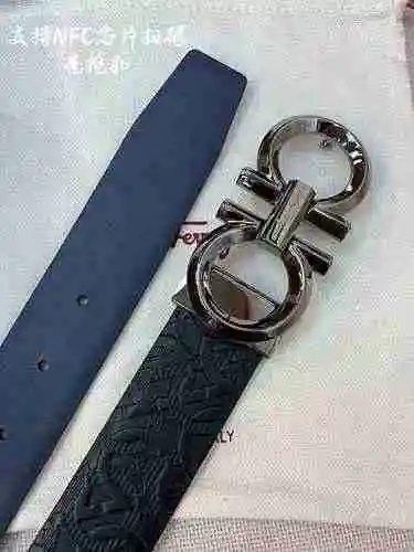 Cinturón de hombre personalizado premium