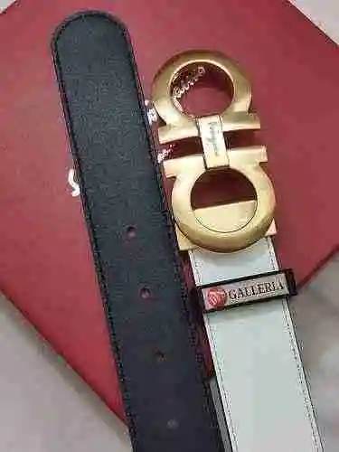 Cinturón de hombre personalizado premium