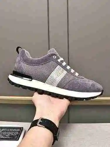 Boss 男鞋 编码：0513B40 Tamaño：38-44（45定做）