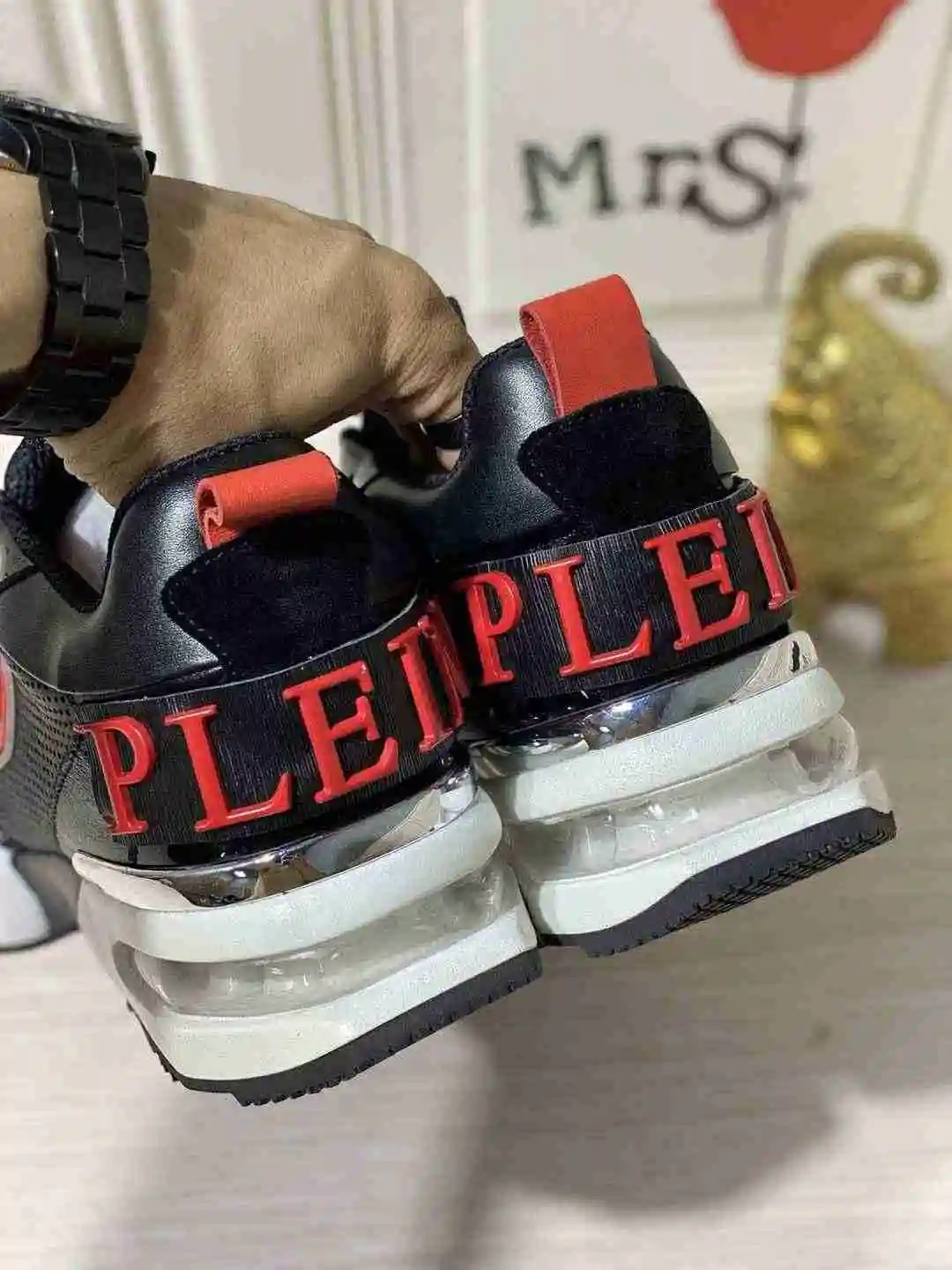 38-44 (3).webp