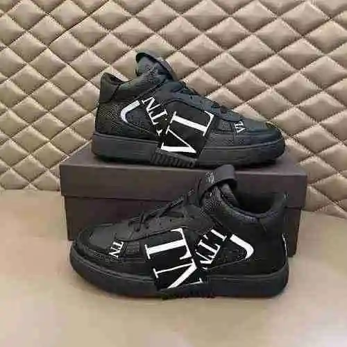 Zapato Valentino Hombre Código: 0216B80 Talla: 38-44 (45 personalizados sin devolución ni cambio)