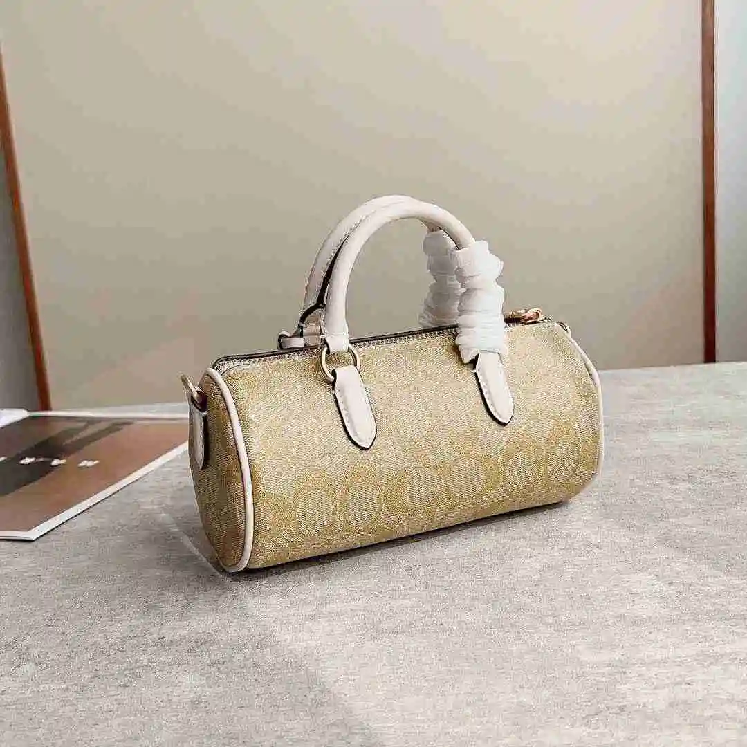LO002550 (8).webp