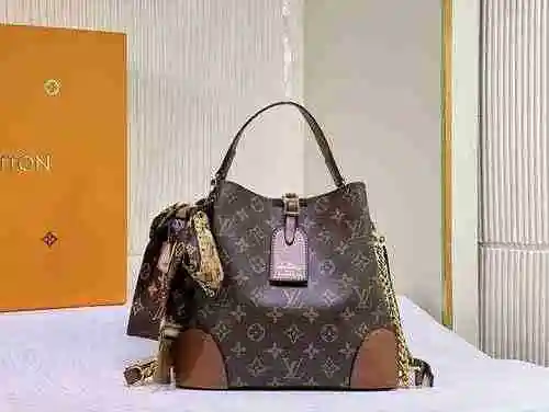 La bolsa tipo cubo está hecha de material de lona importado, con una bolsa de regalo de entrega de a
