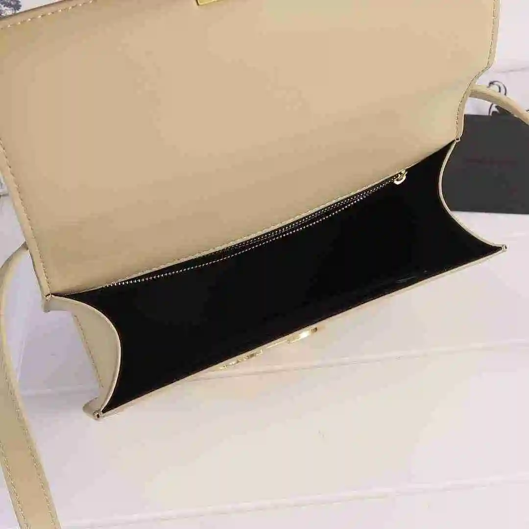 DW002650 (22).webp
