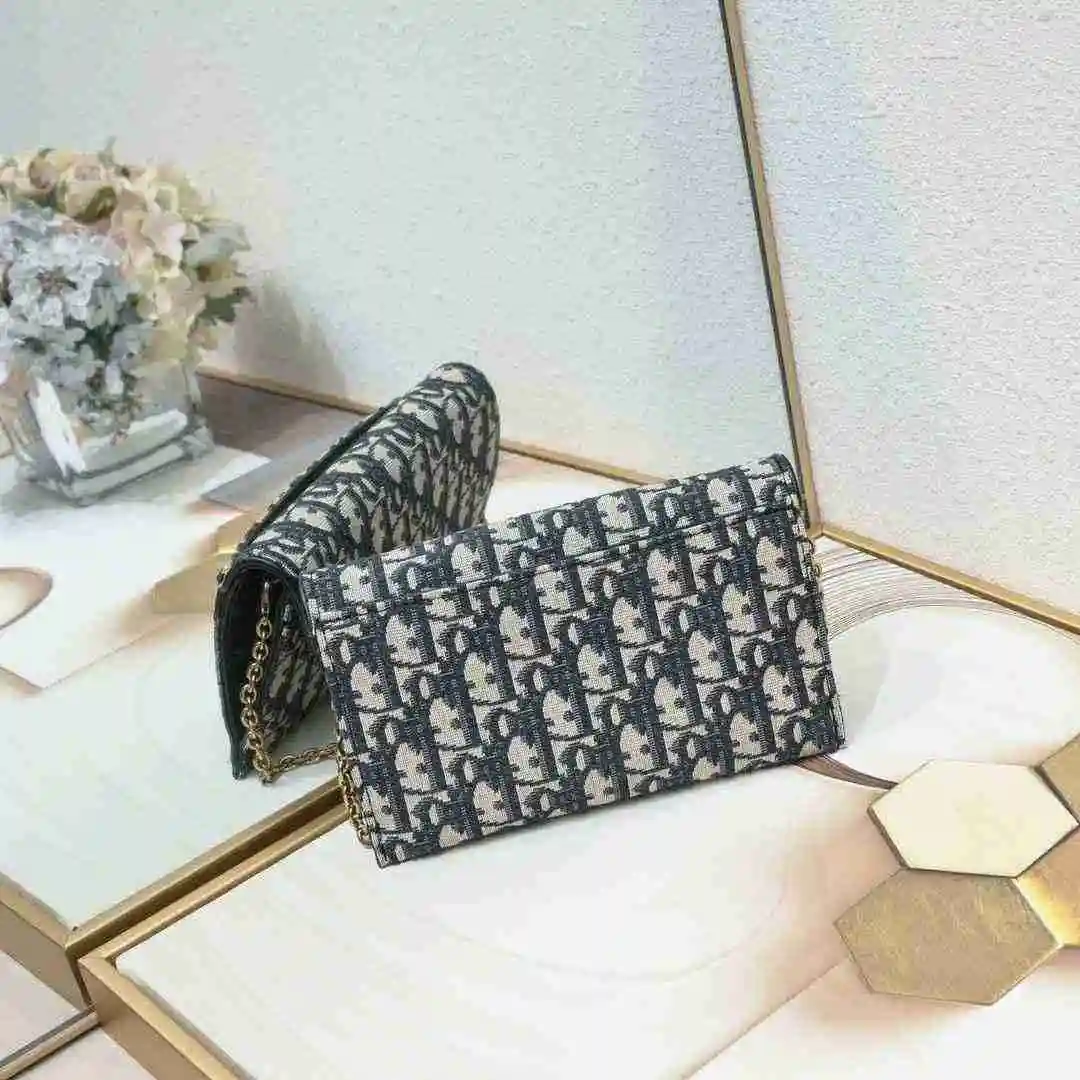 FD002250 (3).webp