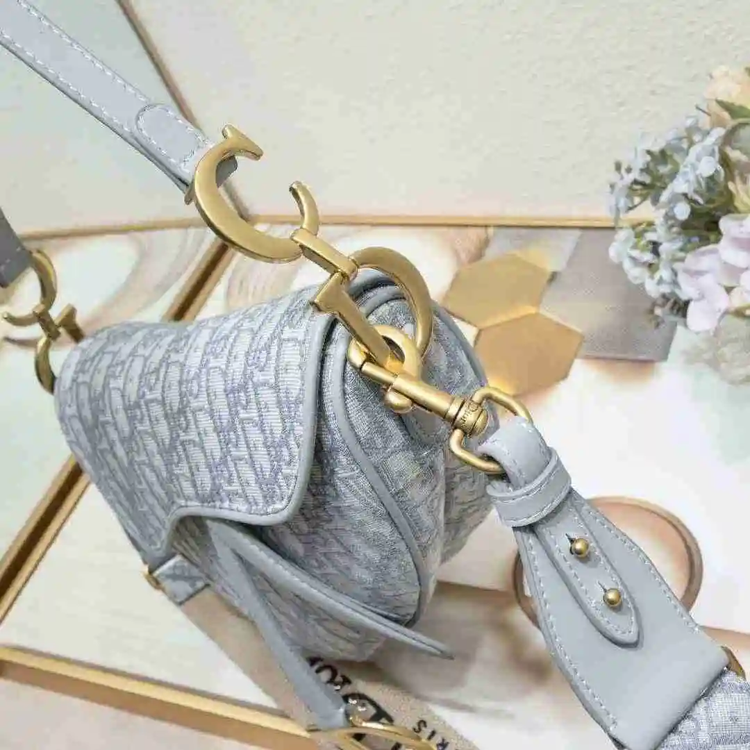 CV002950 (24).webp