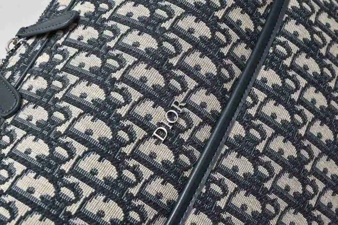 SE002850 (9).webp