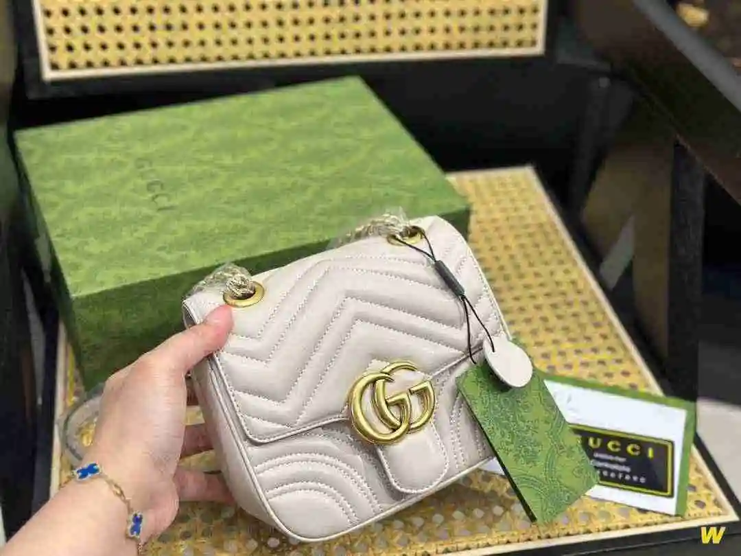 ER001750 (2).webp