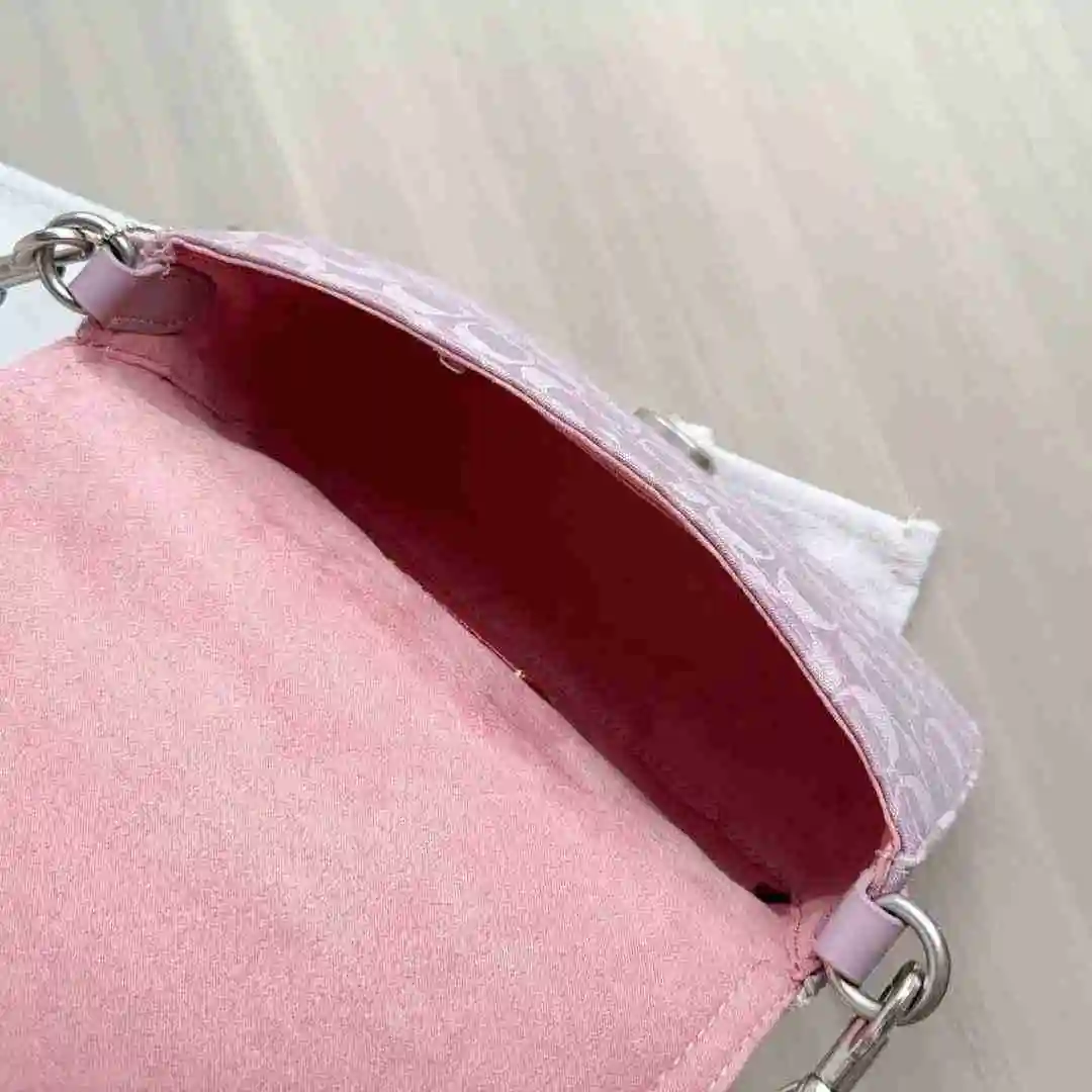 DW002750 (2).webp