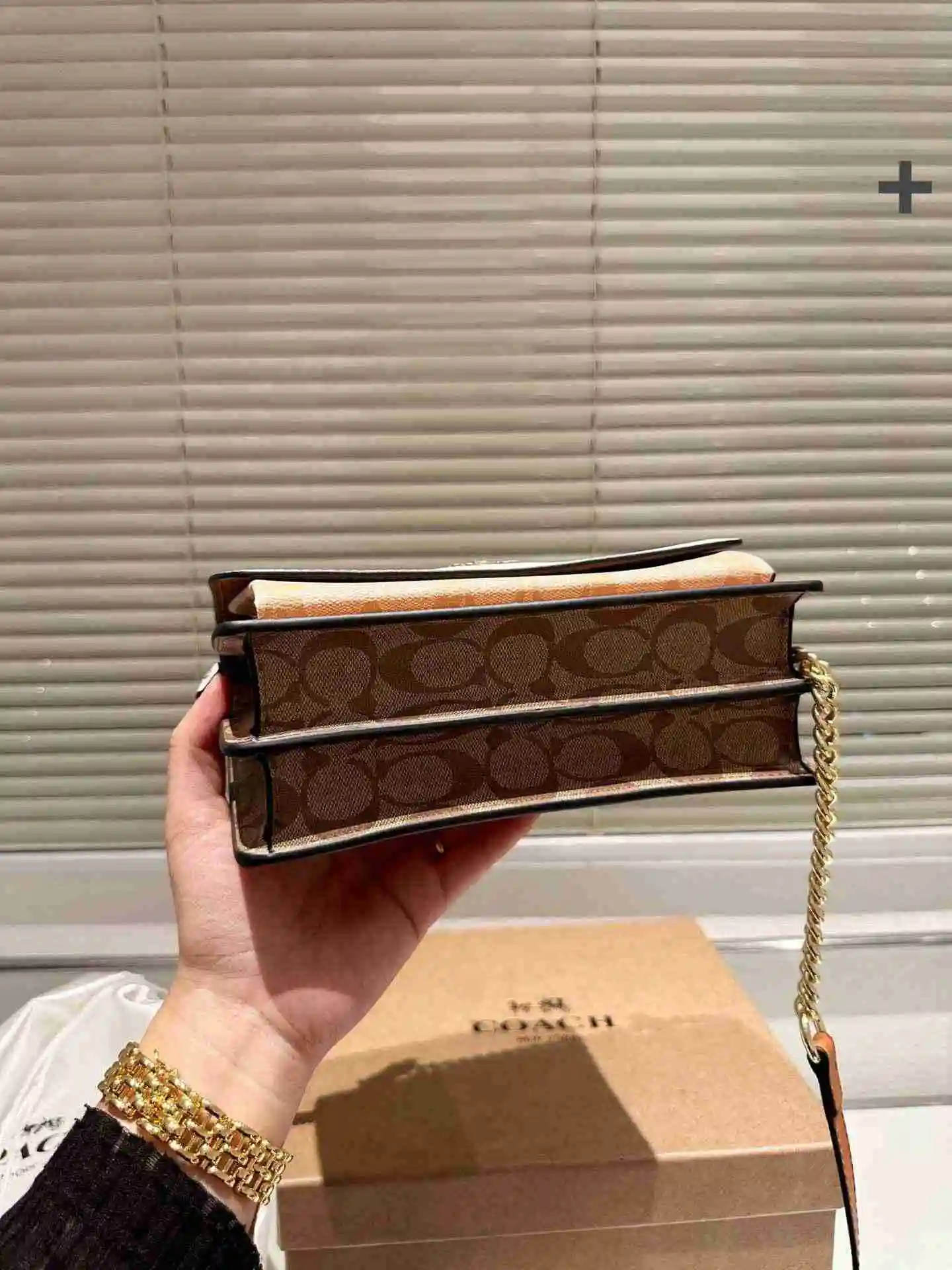 DD001450 (4).webp