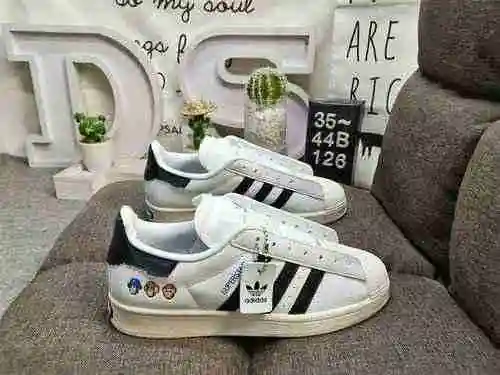 126DAdidas Clover Originals Superstar Shell Head Classic Versatile Casual Sports Board Shoes # High 