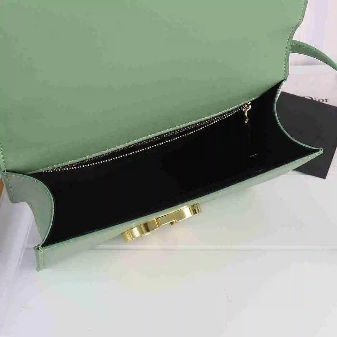 DW002650 (7).webp