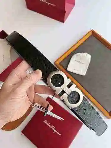 Cinturón de hombre personalizado premium