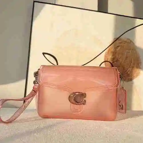 El bolso cruzado está hecho de material de caucho natural importado, con una bolsa de regalo de entr