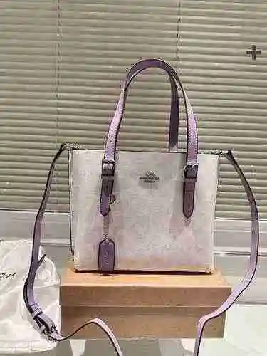La bolsa de compras adopta una bolsa de regalo de entrega de alta calidad de piel de vaca original i