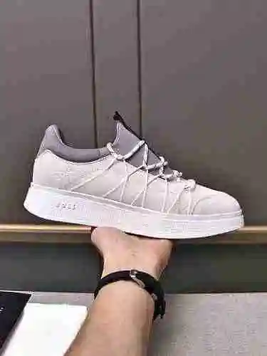 Boss 男鞋 编码：0623B80 Tamaño：38-44（45 定做）