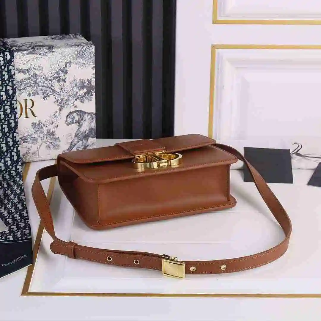 DW002650 (33).webp