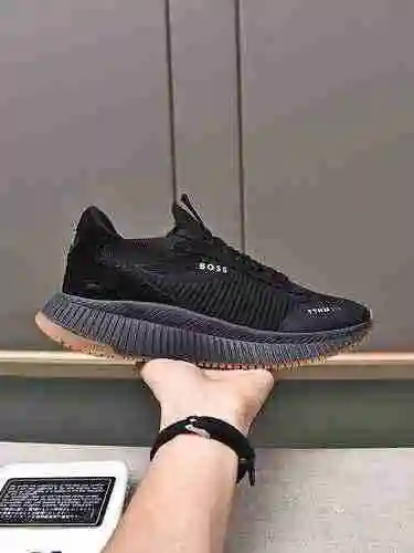 Boss 男鞋 编码：0623B50 Tamaño：38-44（45 定做）