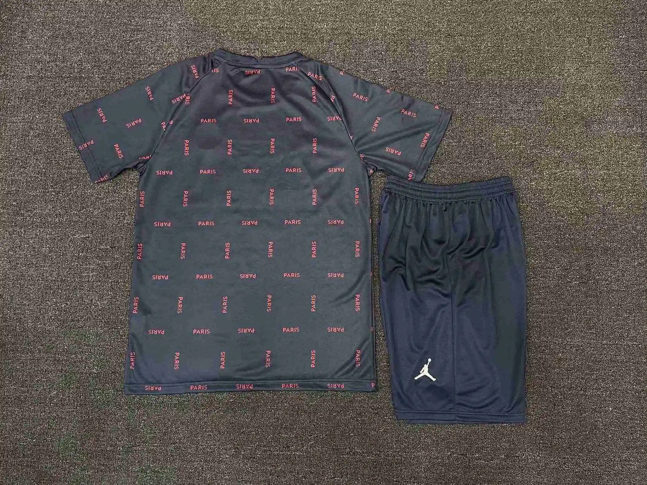 21-22巴黎训练服套装1.webp