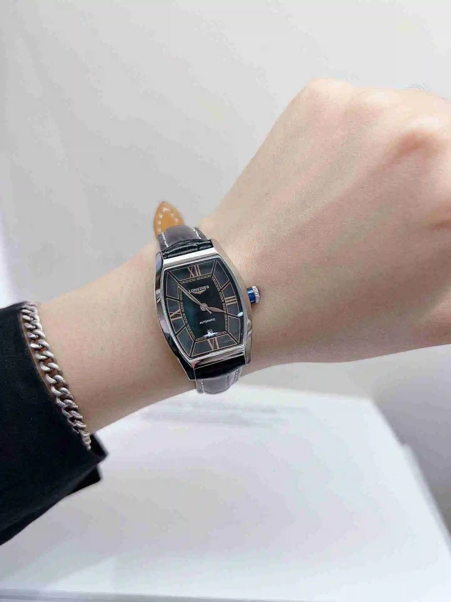 KK02450 (6).webp