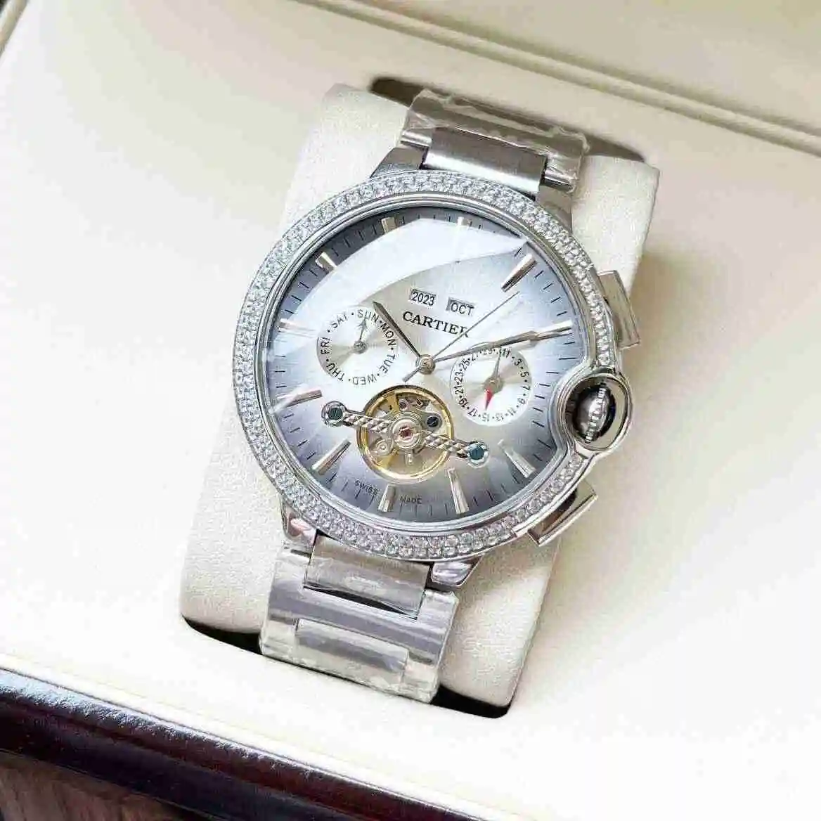 kk06800 (1).webp