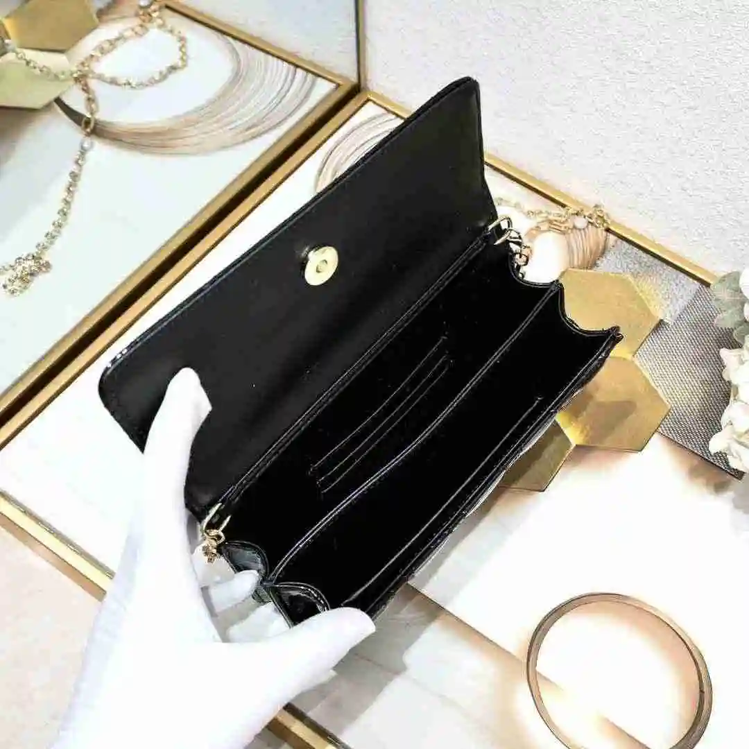 GR002550 (12).webp