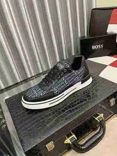 Boss 男鞋 编码：0528B40 Tamaño：38-44