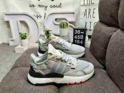 164D nivel de empresa Adidas Nite Jogger 2019 Boost color tierra código de barras Jackson Wang respa