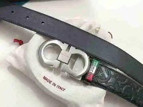 Cinturón de piel de vacuno con capa superior de doble cara