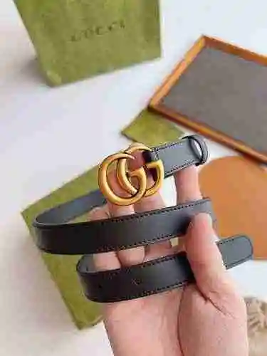 Cinturilla clásica para mostrador.