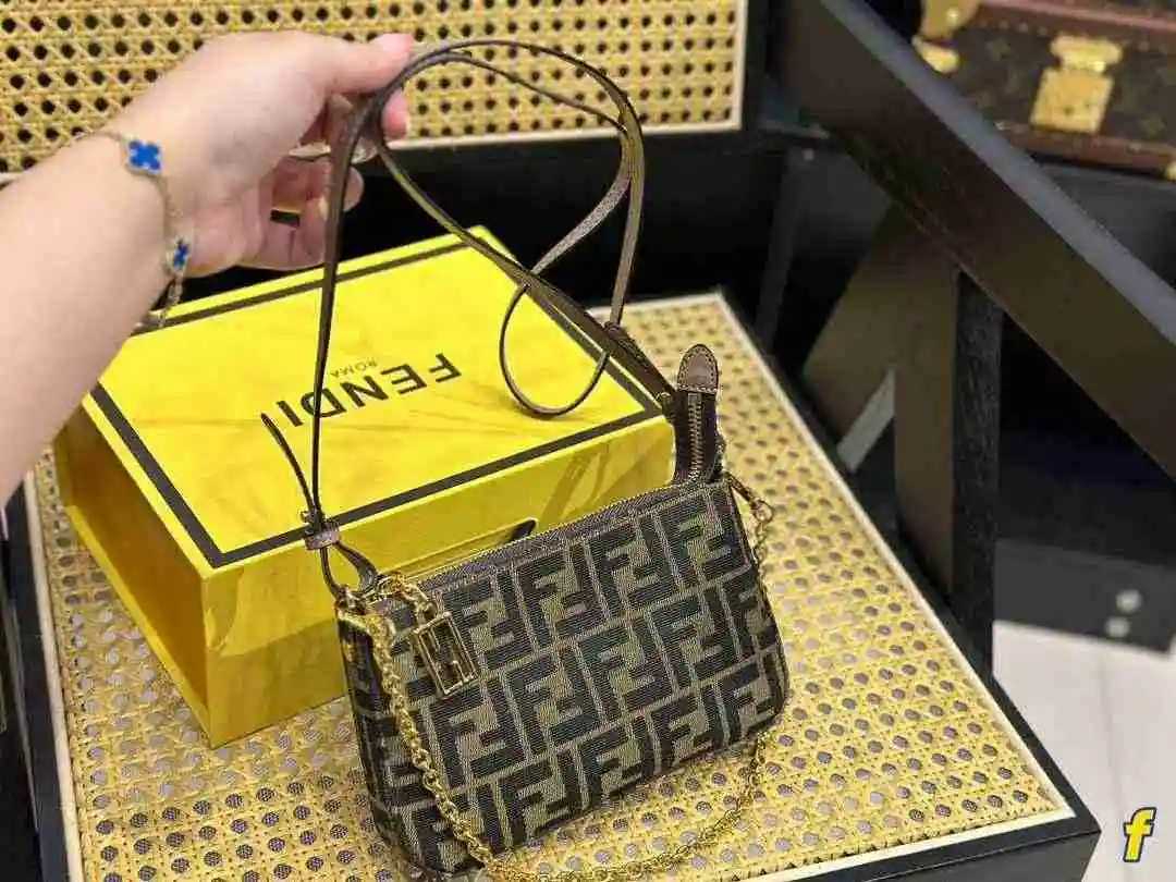 QA001450 (2).webp