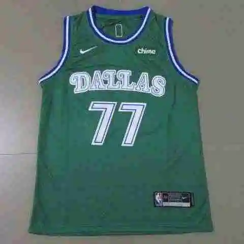 Mavericks 77 Luca Dongcheqi 21 Temporada Verde