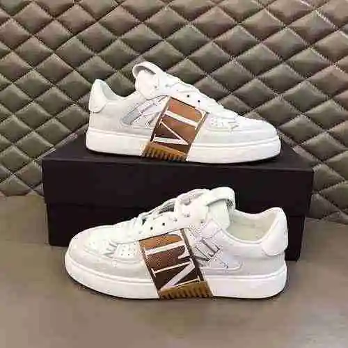 Zapato Valentino Hombre Código: 0216B60 Talla: 38-44 (45 personalizados sin devolución ni cambio)