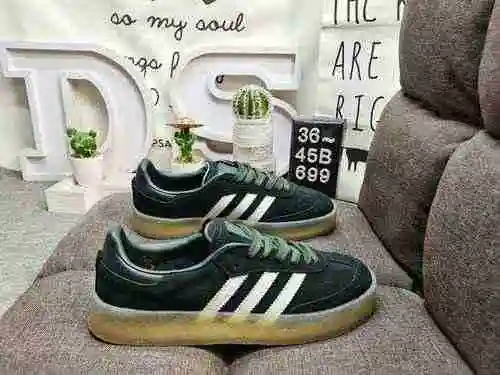 Los zapatos 699D para hombres y mujeres están hechos de un sistema genuino de tamaño medio # con una