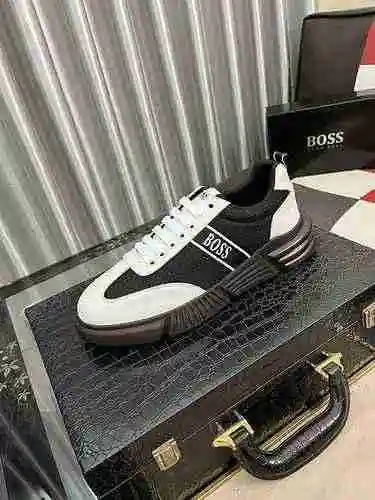 Boss 男鞋 编码：0630B30 Tamaño：38-44
