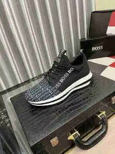 Boss 男鞋 编码：0528B50 Tamaño：38-44