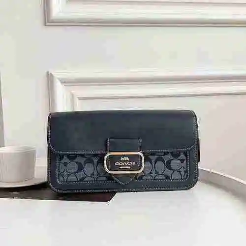 El bolso cruzado está hecho de piel de vaca original importada, con una bolsa de regalo de entrega d