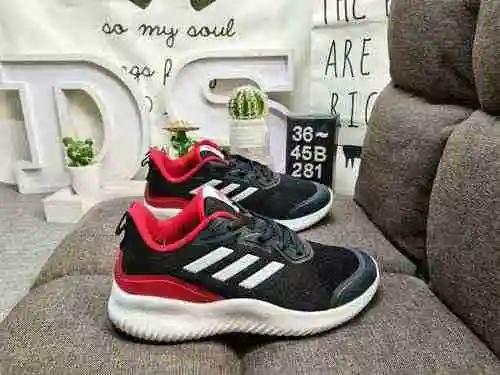 The 281DAd Alphacomfy Adi eco-friendly neutral running shoes include a Bounce midsole for comfortabl