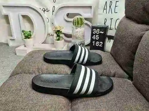 162D Men's Slippers New Beach Shoes Swimming Sports Casual Shoes