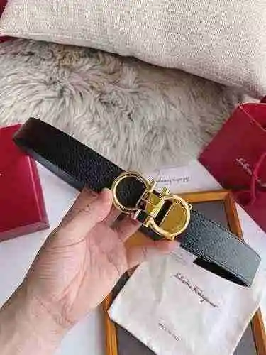 Cinturón de hombre personalizado premium