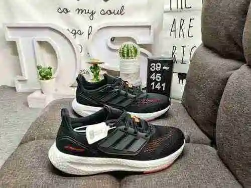 141D Adidas Ultra PUREBoost UB22 Entresuela súper elástica de palomitas de maíz Zapato informal para