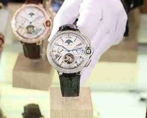 Cartier Blanco 520 Oro 540