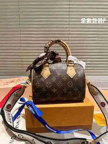 La bolsa de almohada está hecha de material de lona importado, con una bolsa de regalo de entrega de